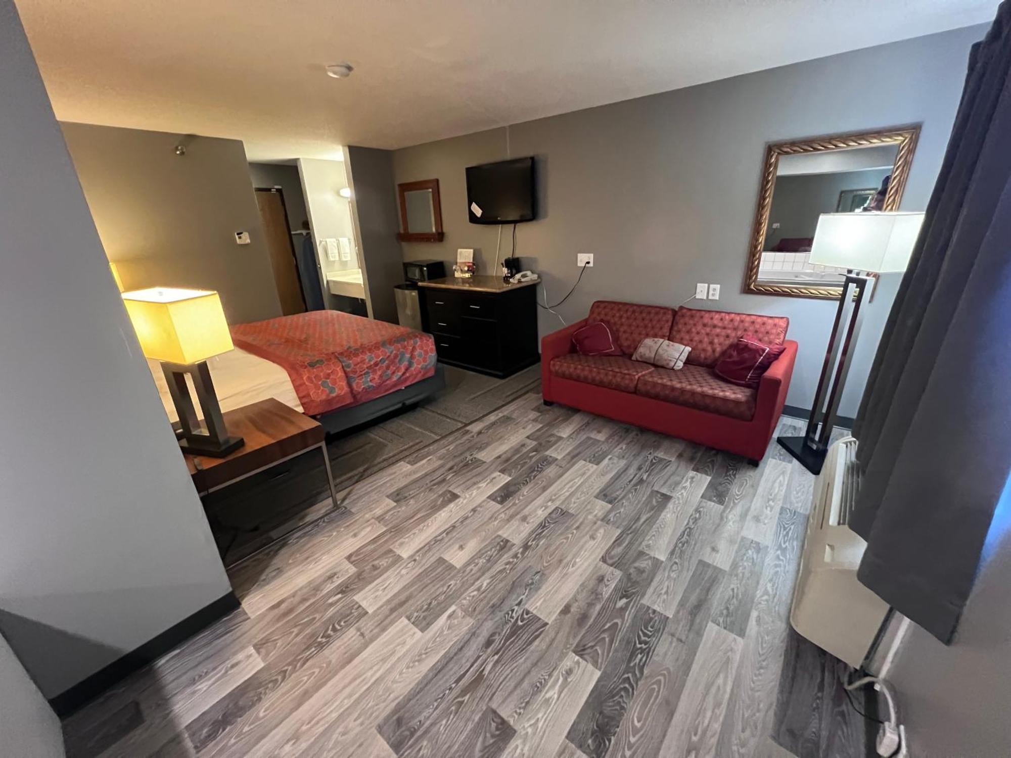American Inn And Suites Ionia ภายนอก รูปภาพ
