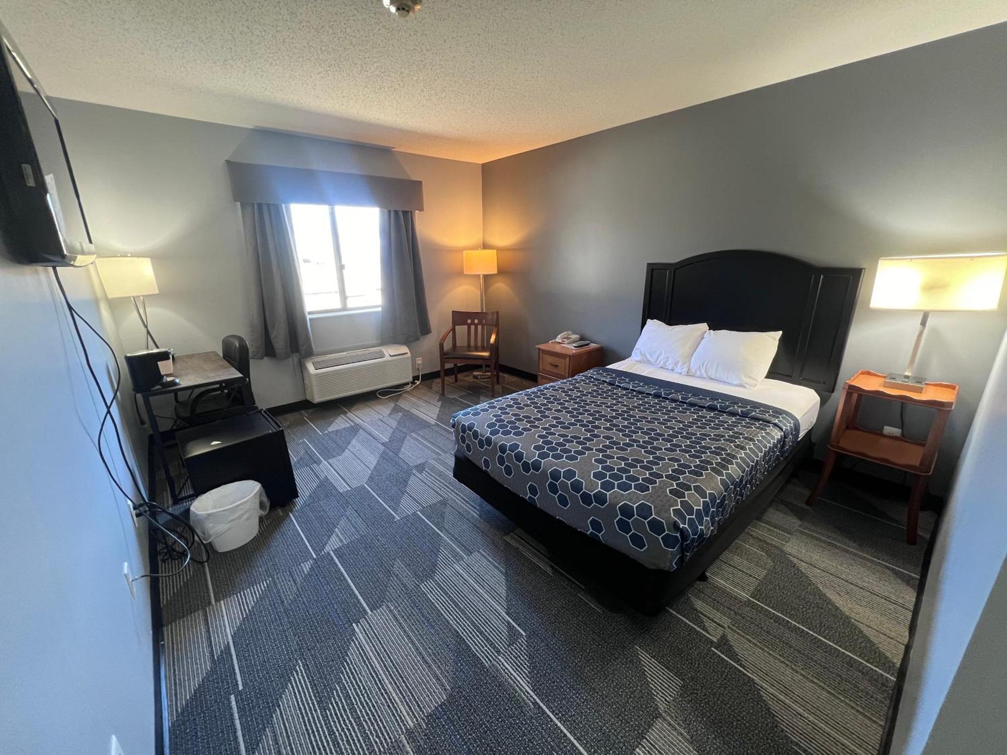 American Inn And Suites Ionia ภายนอก รูปภาพ