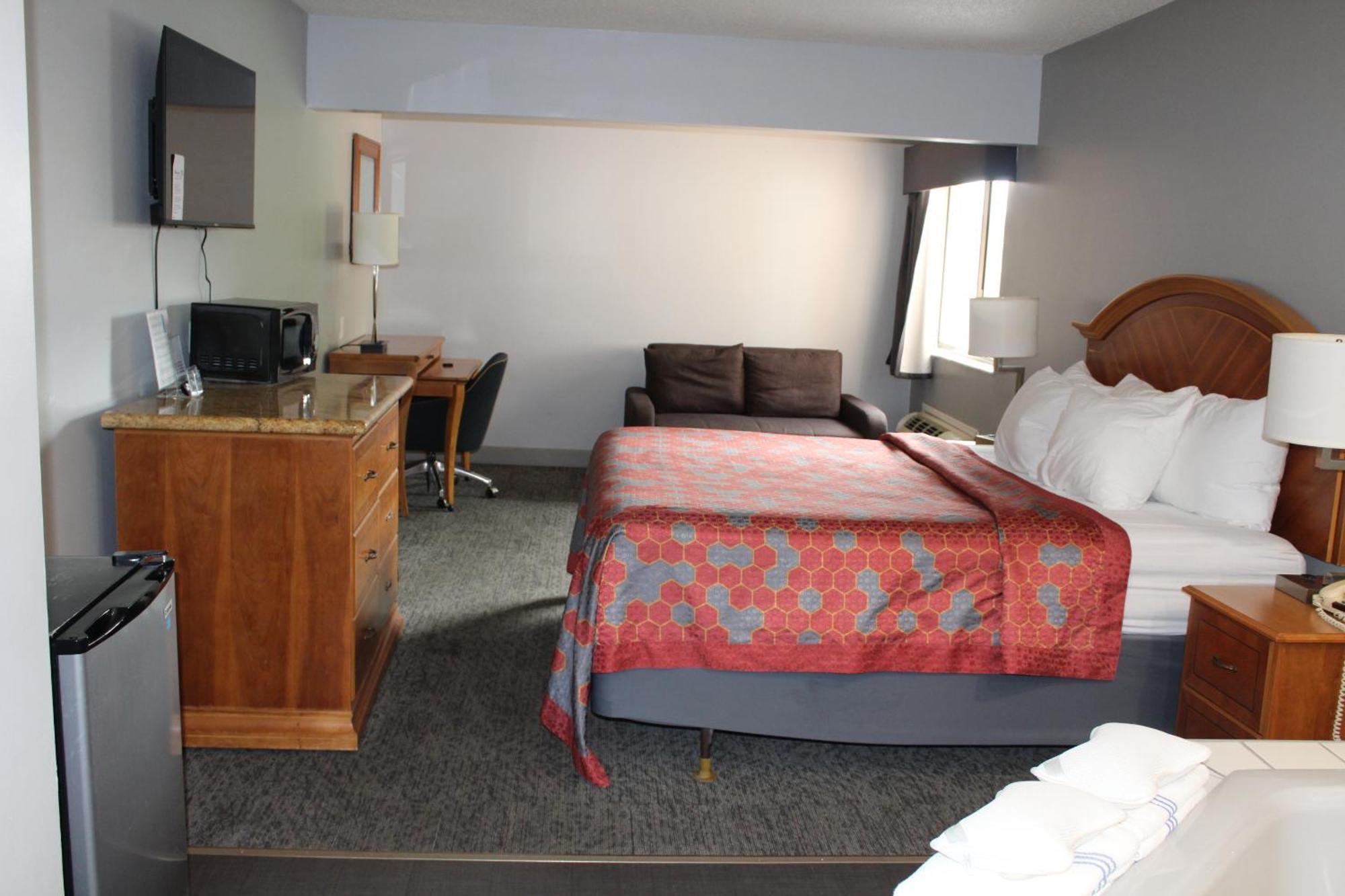American Inn And Suites Ionia ภายนอก รูปภาพ