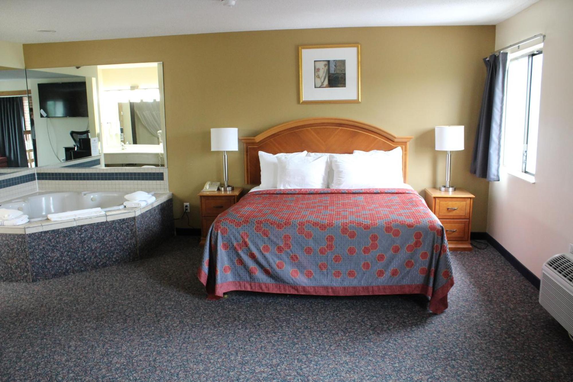 American Inn And Suites Ionia ภายนอก รูปภาพ