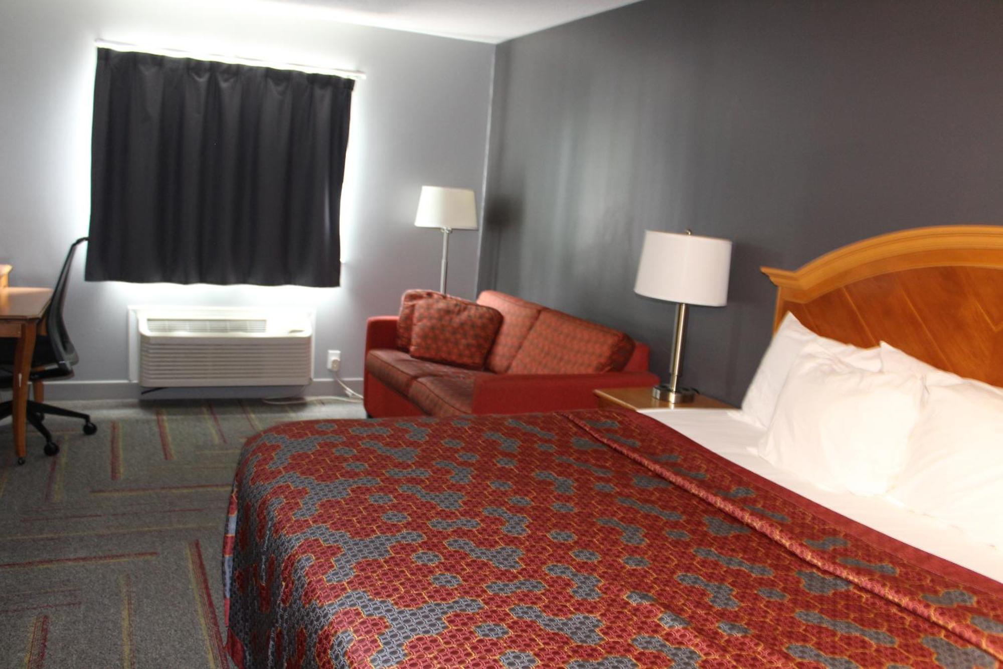 American Inn And Suites Ionia ภายนอก รูปภาพ